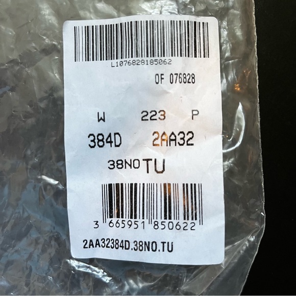 Celine Triomphe Seamless cashmere beanie - Picture 2 of 7